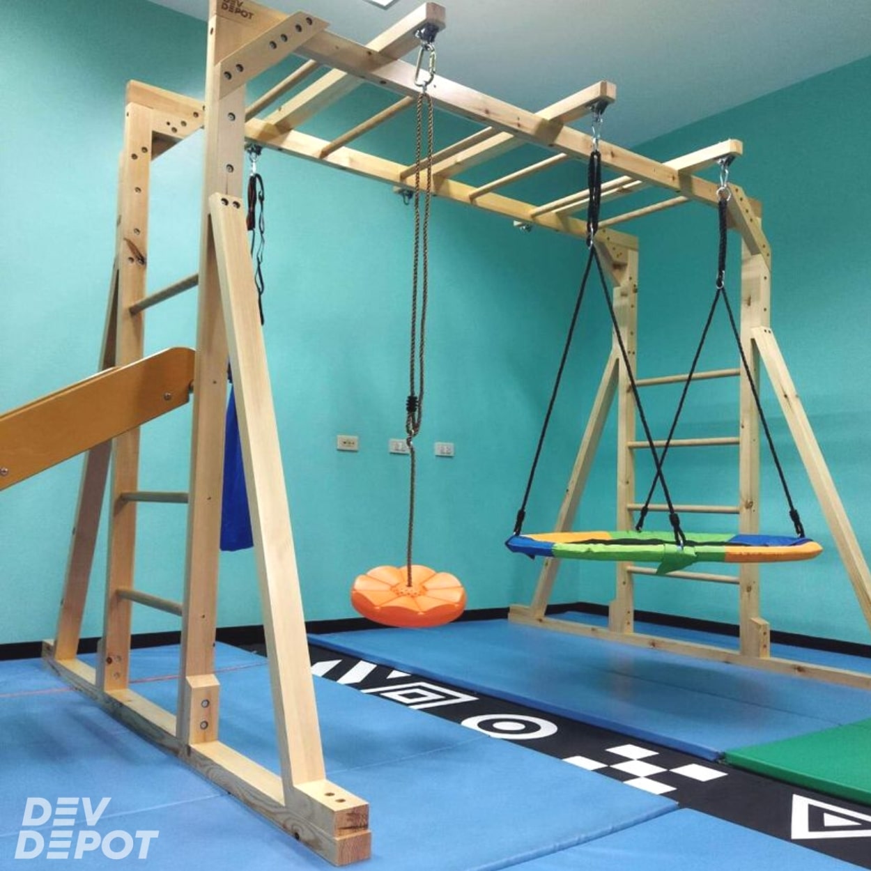 Monkey bars indoor discount gym