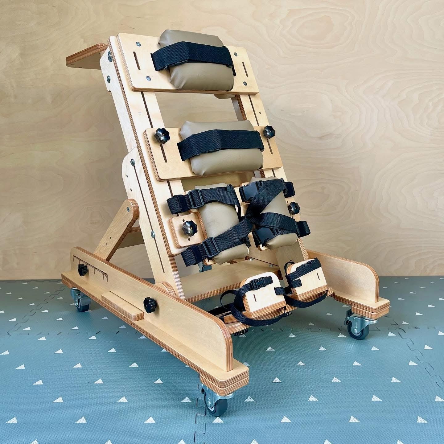 Pediatric Prone Stander