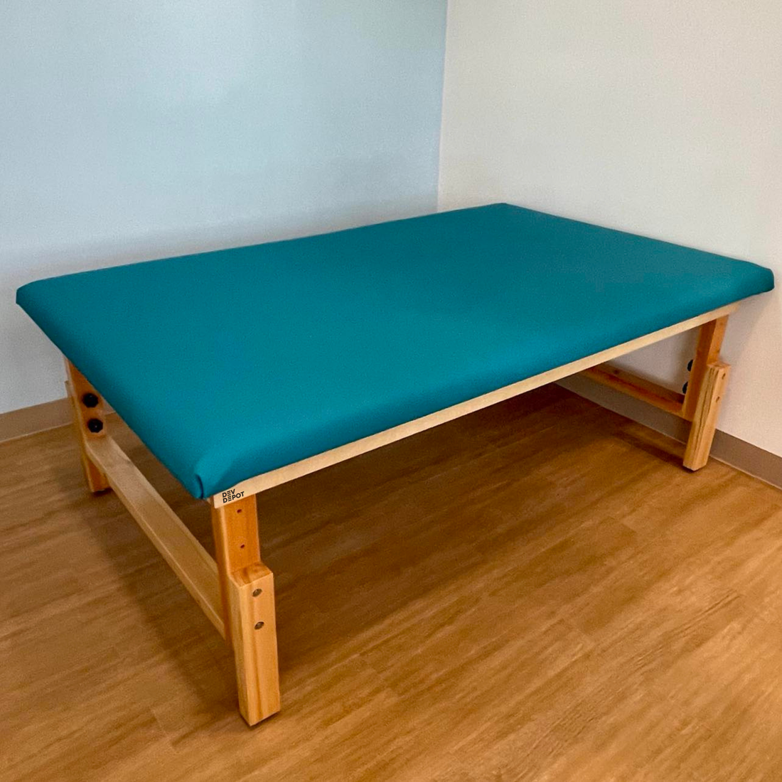 Mat Table for Physical Therapy in Manila, Philippines – Dev Depot